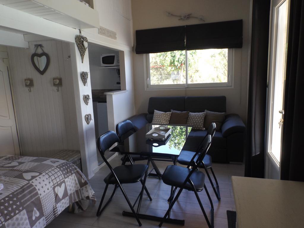 Gite Les Bois 1 Gignac  Room photo