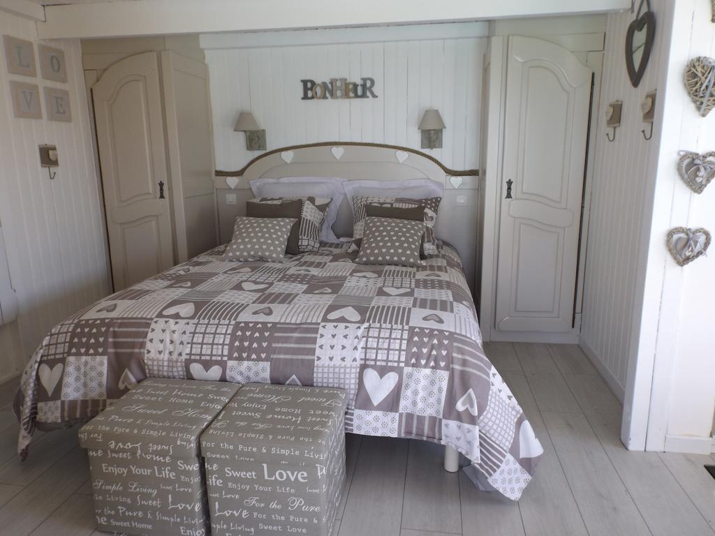 Gite Les Bois 1 Gignac  Room photo
